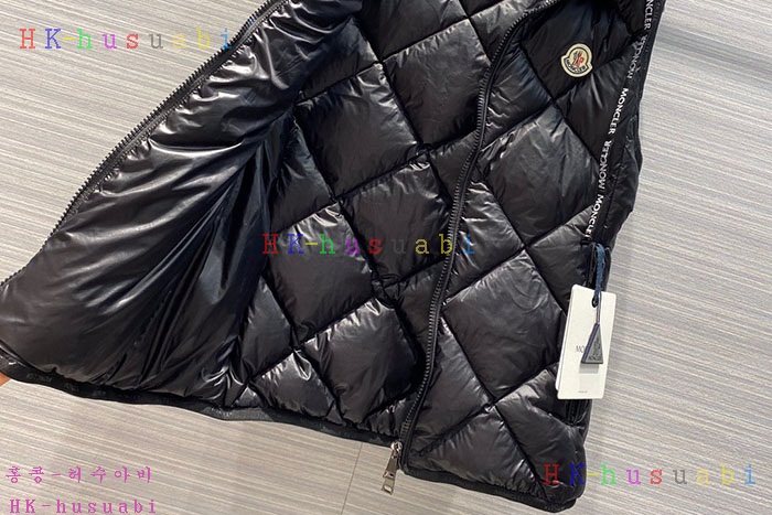 NEW 몽클레어 패딩조끼 신상 M 428887