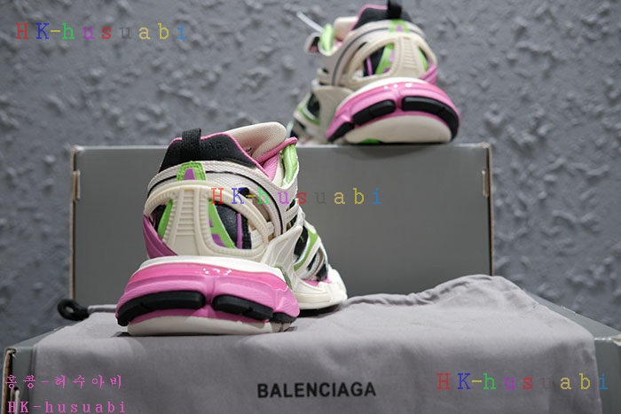 NEW 발렌시아가 신발 신상 B 57255756