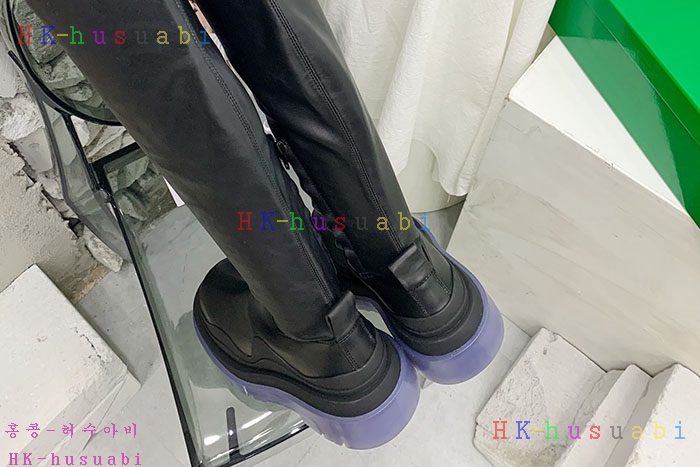 NEW 보테가베네타 부츠 신상 BV 5724433