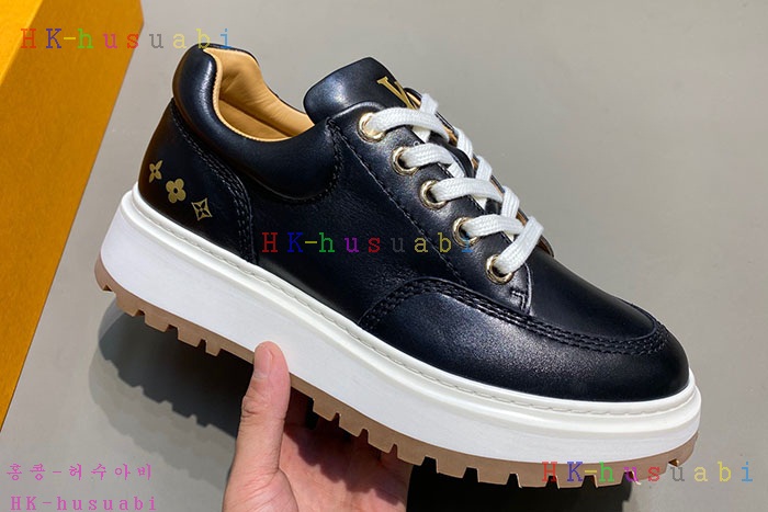 NEW 루이비통 남성 신발 신상 LV 421140
