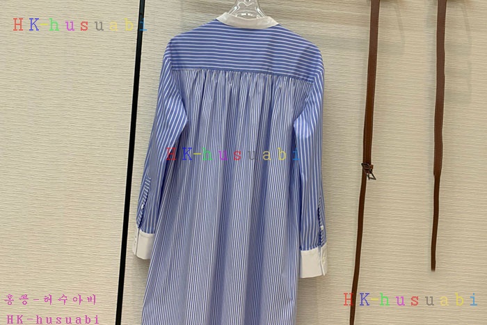 NEW 로에베 윈피스 신상 L245520