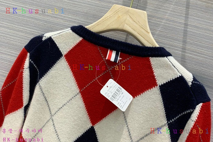 NEW 톰브라운 니트 신상 TB 2586637