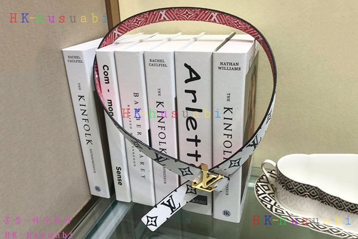 NEW 루이비통 벨트 신상 LV 242892