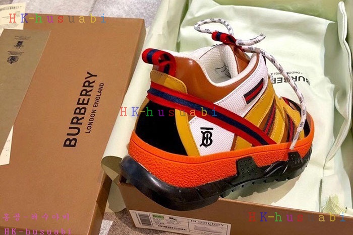 NEW 버버리 여성 스니커즈 BB 4271440