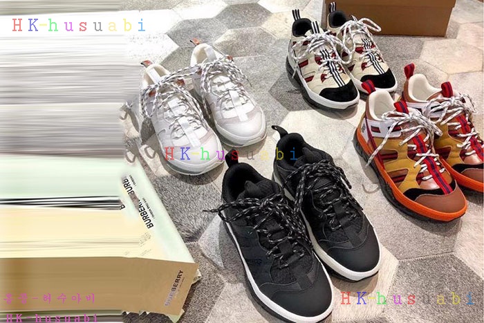 NEW 버버리 여성 스니커즈 BB 4271440