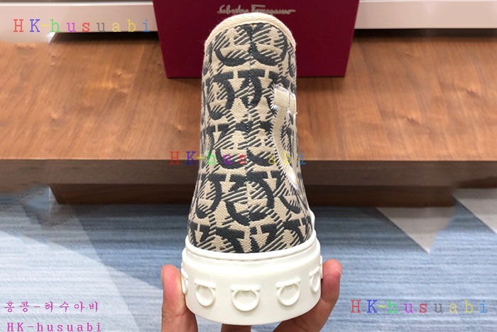 NEW 페라가모 신발 신상 F 4299578