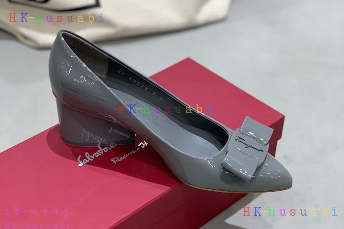 NEW 페라가모  신발 신상 F 724556