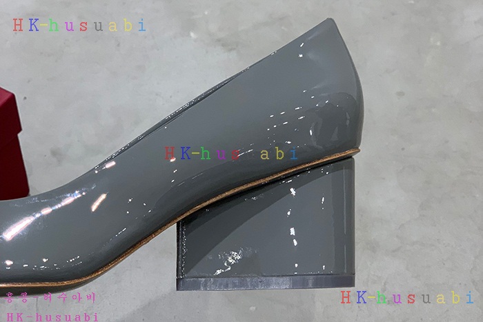 NEW 페라가모  신발 신상 F 724556