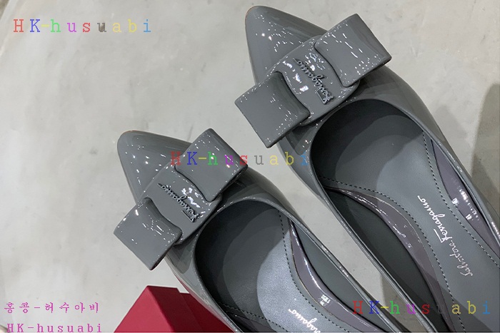 NEW 페라가모  신발 신상 F 724556