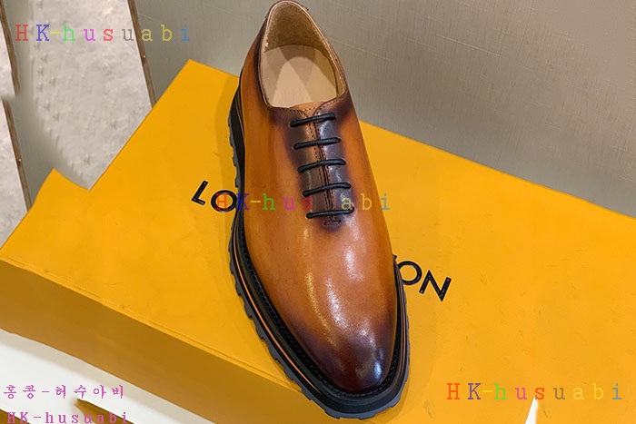 NEW 루이비통 신발 신상 LV 724126