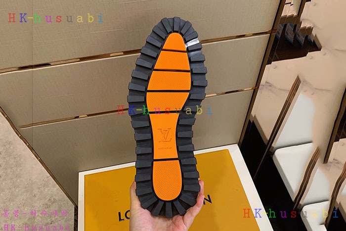 NEW 루이비통 신발 신상 LV 724126
