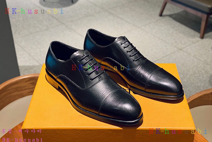 NEW 루이비통 신발 신상 LV 724129