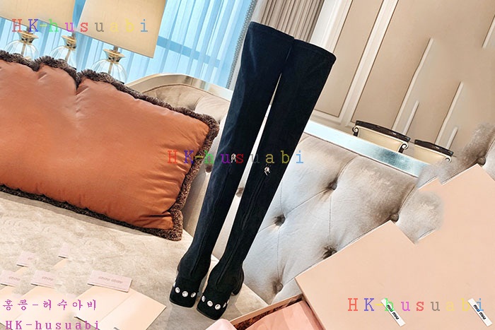 NEW 미우미우 부츠 신상 MU 927551