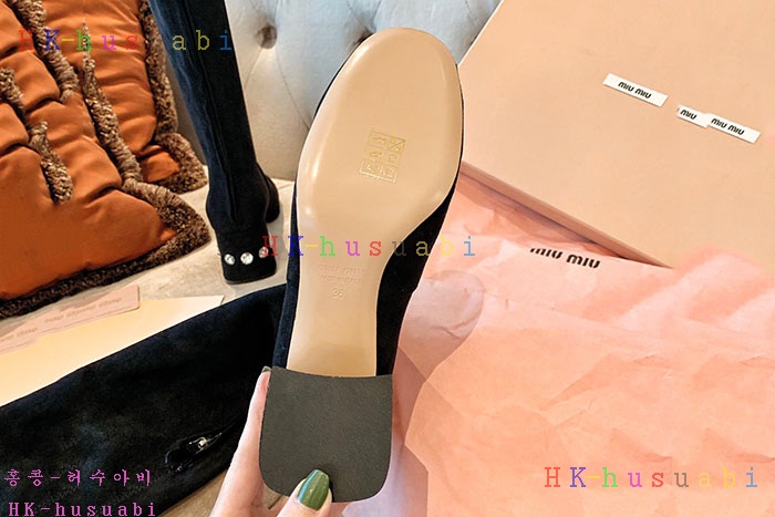 NEW 미우미우 부츠 신상 MU 927551