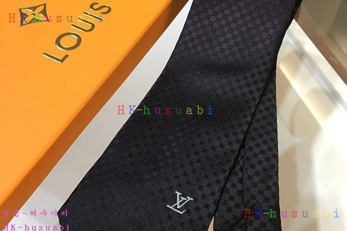 NEW 루이비통 넥타이 신상 LV 757447