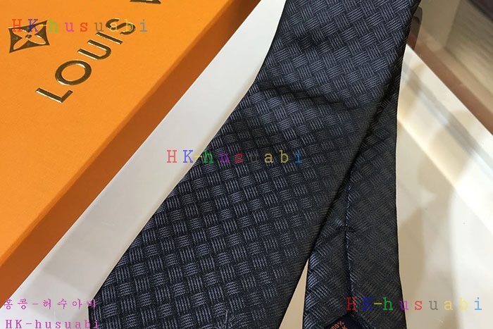 NEW 루이비통 넥타이 신상 LV 757448