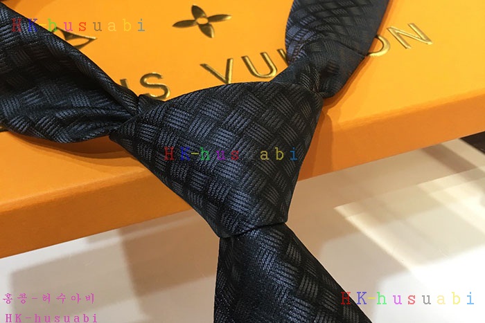 NEW 루이비통 넥타이 신상 LV 757448