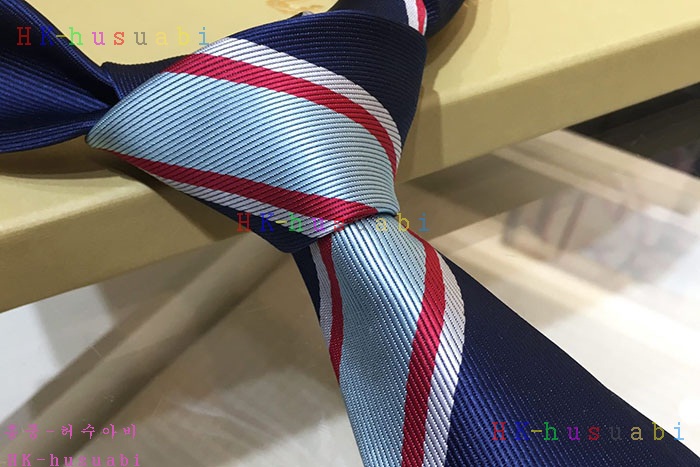 NEW 버버리 넥타이 신상 BB 724113