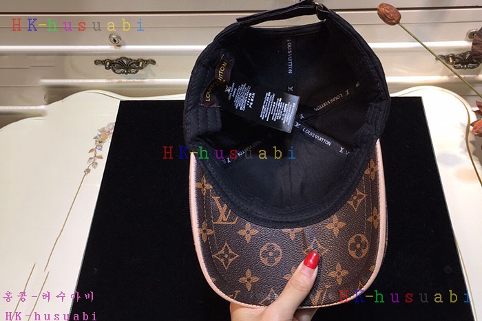 NEW 루이비통 모자 신상 LV 955521