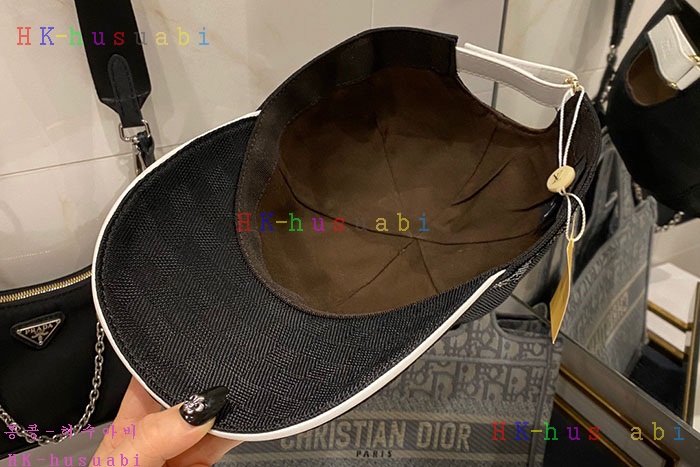 NEW 루이비통 모자 신상 LV 955524
