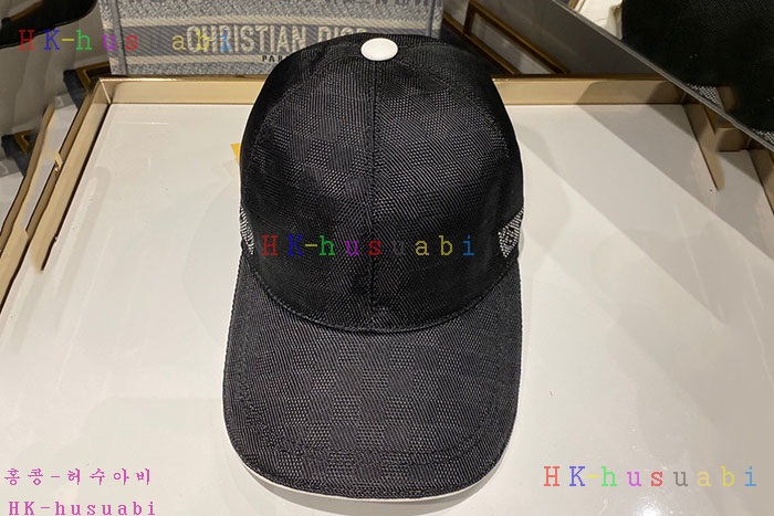 NEW 루이비통 모자 신상 LV 955524