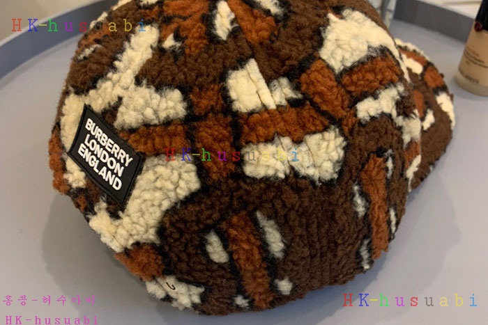 NEW 버버리 모자 신상 BB8572118