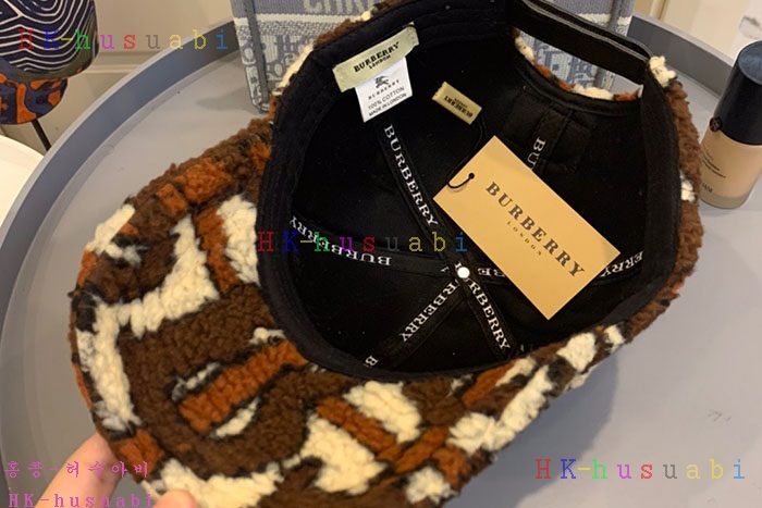 NEW 버버리 모자 신상 BB8572118