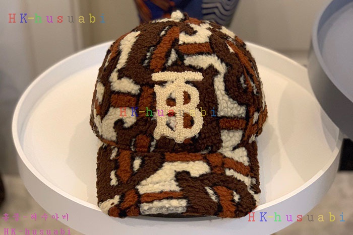 NEW 버버리 모자 신상 BB8572118