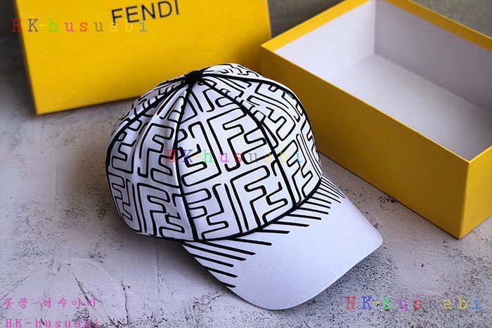 NEW 펜디 모자 신상 F 492105