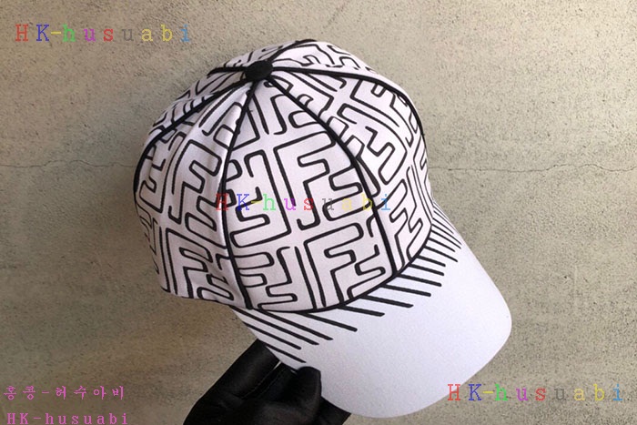 NEW 펜디 모자 신상 F 492105