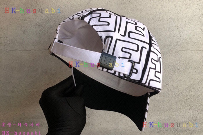 NEW 펜디 모자 신상 F 492105