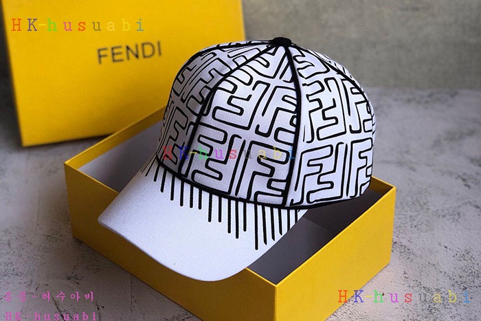 NEW 펜디 모자 신상 F 492105