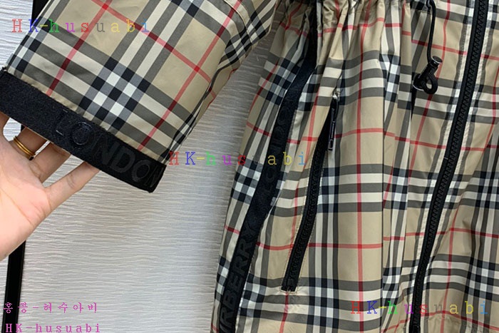 NEW 버버리  자켓 신상 BB 4272505