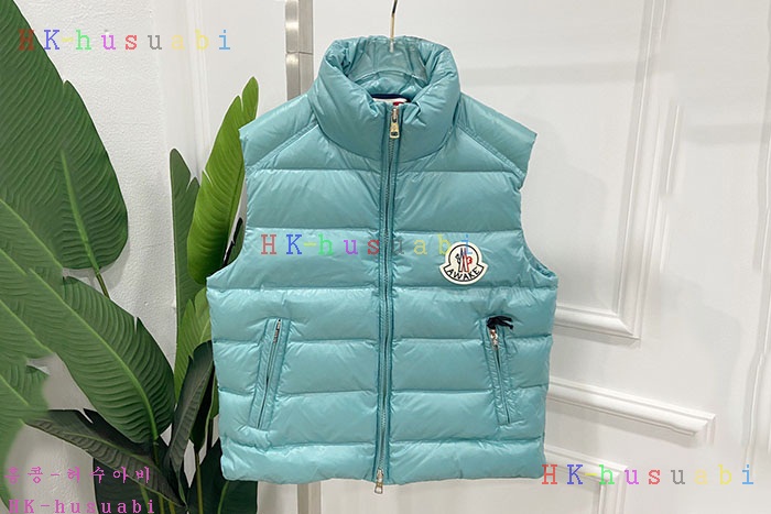 NEW 몽클레어 패딩조끼 신상 M342723