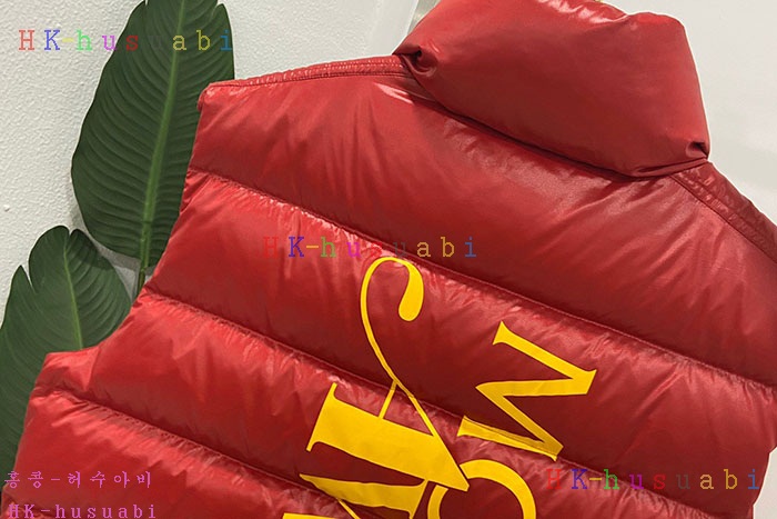 NEW 몽클레어 패딩조끼 신상 M342724
