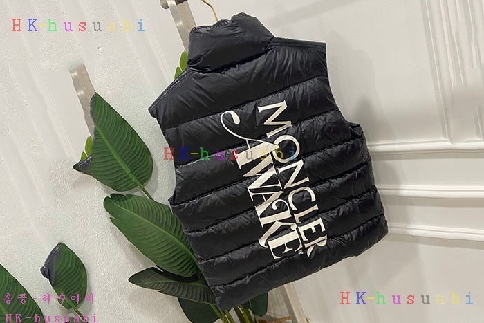 NEW 몽클레어 패딩조끼 신상 M342725
