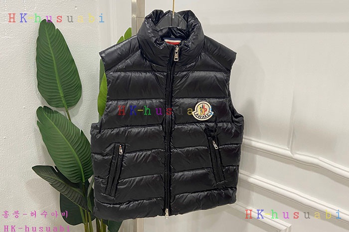 NEW 몽클레어 패딩조끼 신상 M342725