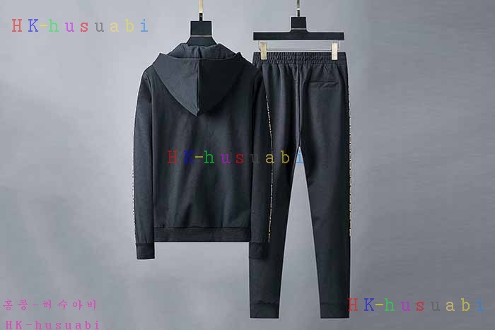NEW 베르사체 상하의셋트 신상 V72785