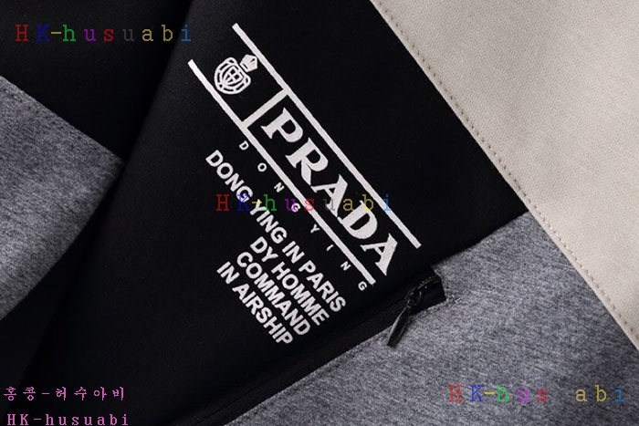 NEW 프라다 자켓 신상 P 927551