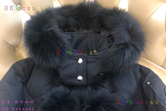 NEW 무스너클 패딩 신상 M 428892