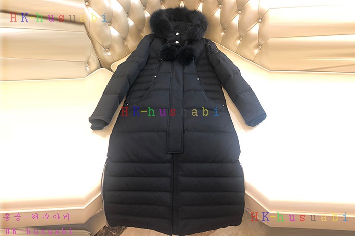 NEW 무스너클 패딩 신상 M 428892