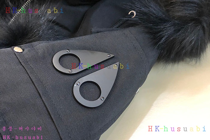 NEW 무스너클 패딩 신상 M 428892