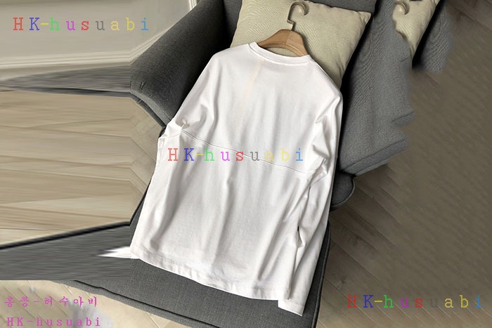 NEW 몽클레어 긴팔티 신상 M 758006