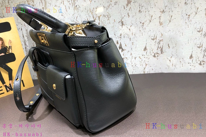 ★미러급★펜디 피카부 포켓  FD 8808880