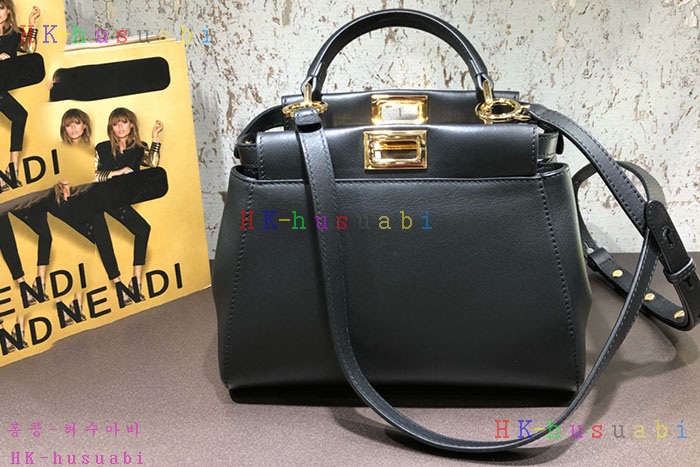 ★미러급★펜디 피카부 포켓  FD 8808880