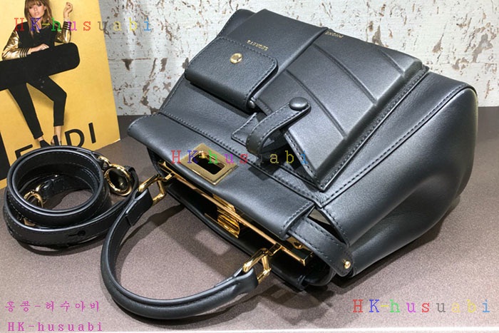 ★미러급★펜디 피카부 포켓  FD 8808880