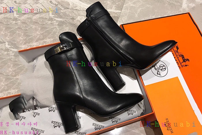 NEW 에르메스 부츠 신상 H 857234
