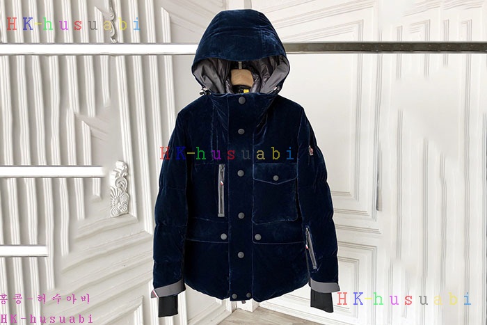 NEW 몽클레어 패딩 신상 M 246016