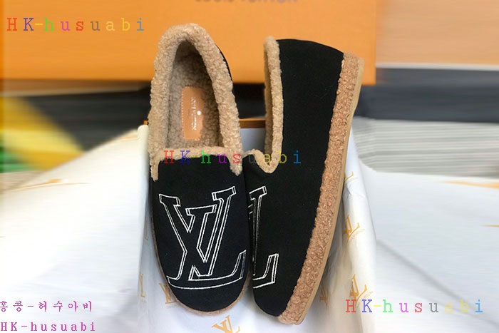 NEW 루이비통 신발 신상 LV 529333