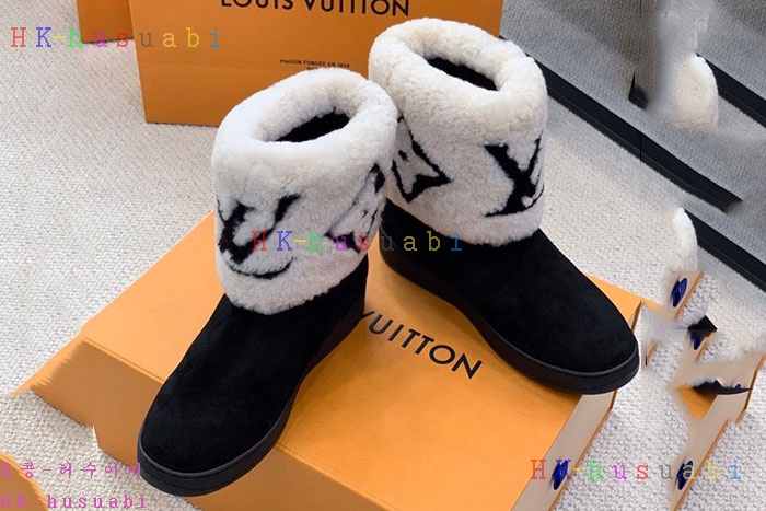 NEW 루이비통 신발 신상 LV 529338